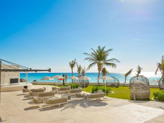teren hotelu, plaża