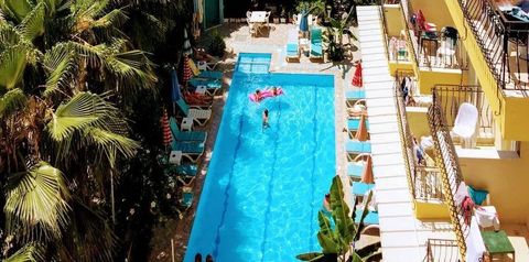 obiekt, teren hotelu, basen