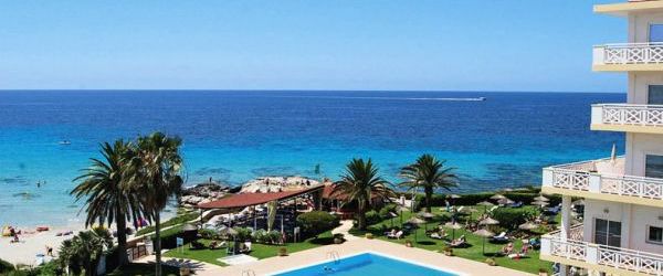 teren hotelu, plaża, basen