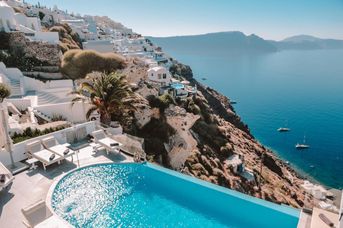 Santorini Secret Suites & Spa