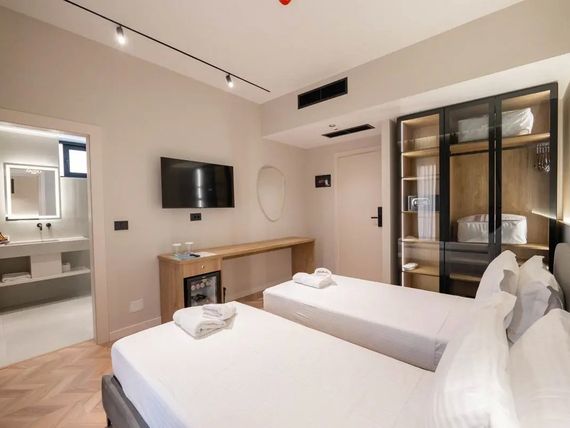 Sasso 4*