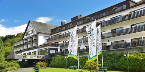 obiekt, budynek główny