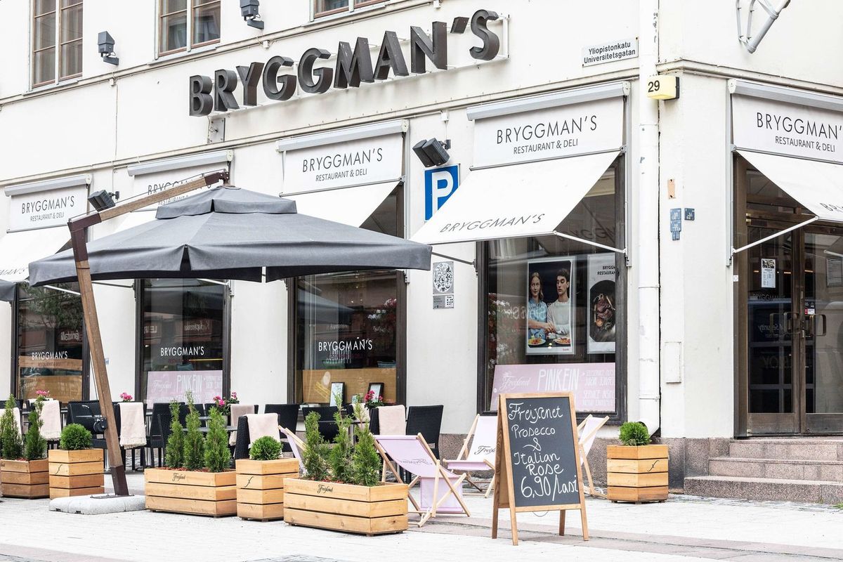 obiekt, budynek główny