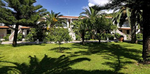 obiekt, teren hotelu