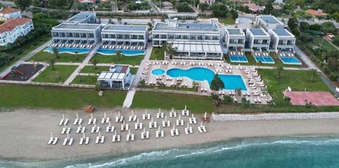 teren hotelu, basen, plaża