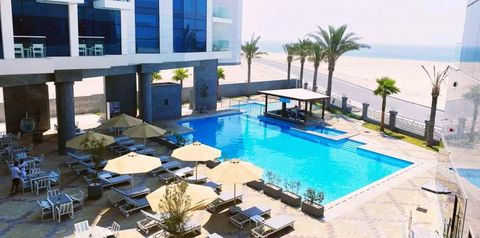 teren hotelu, basen, plaża