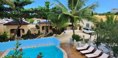 obiekt, teren hotelu, basen