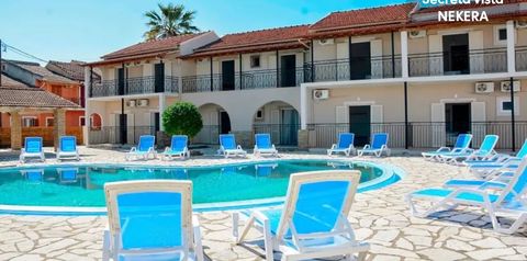 teren hotelu, obiekt, basen