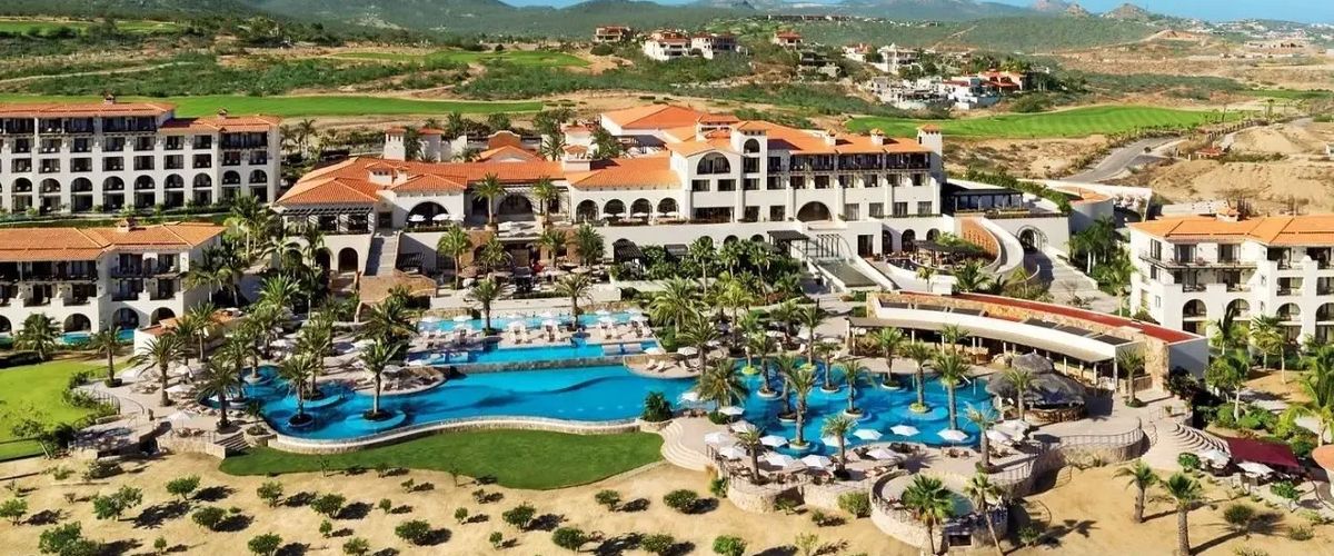 basen, teren hotelu, obiekt