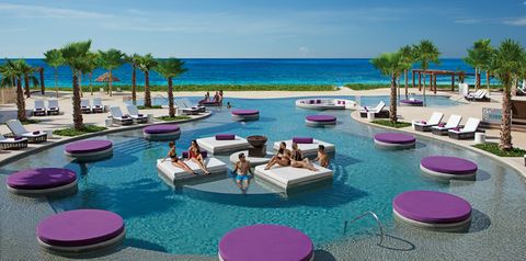 teren hotelu, plaża, basen