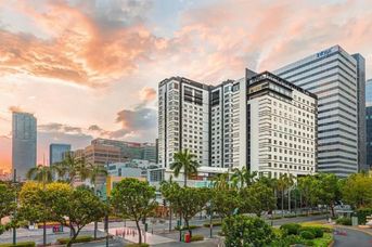 Seda Bonifacio Global City