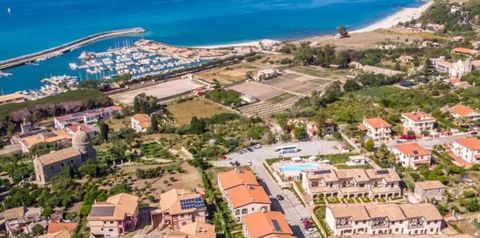 teren hotelu, basen, plaża