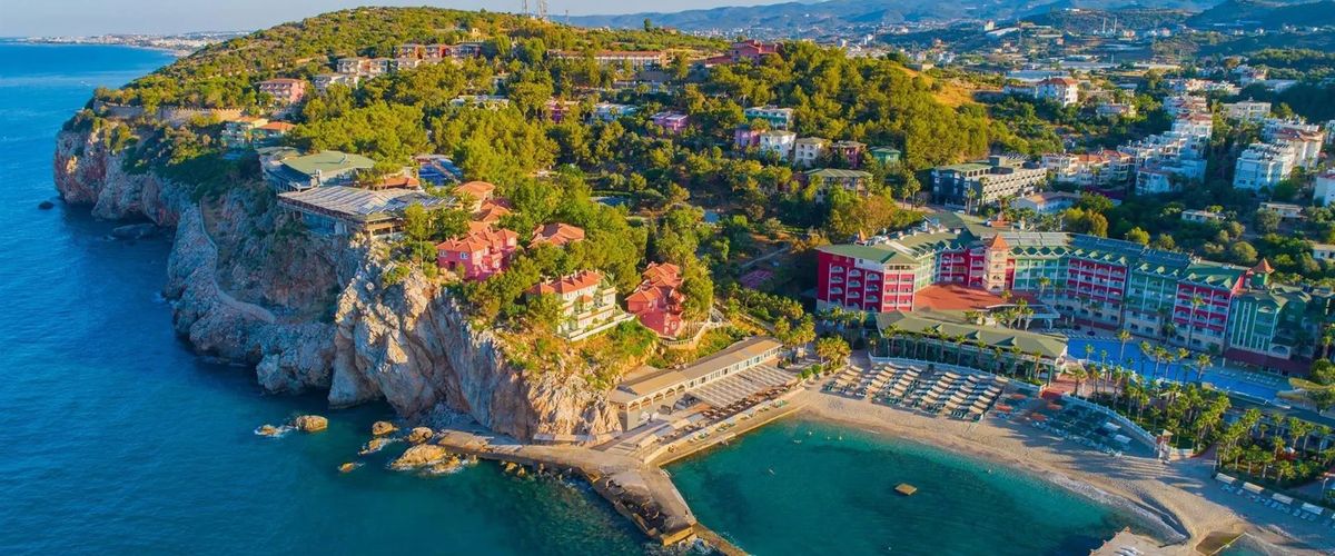 obiekt, teren hotelu