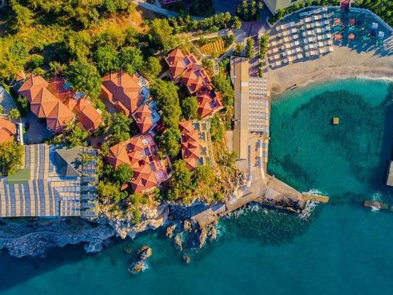 Senza Garden Holiday Club