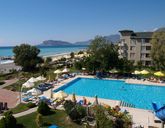 Senza Sunset Beach Hotel