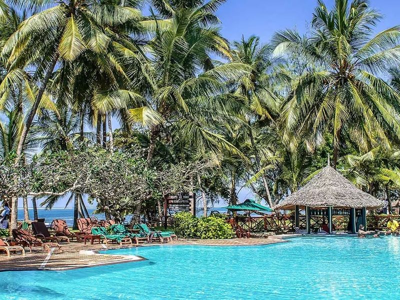 Serena Beach & Spa