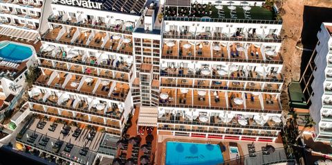 obiekt, teren hotelu