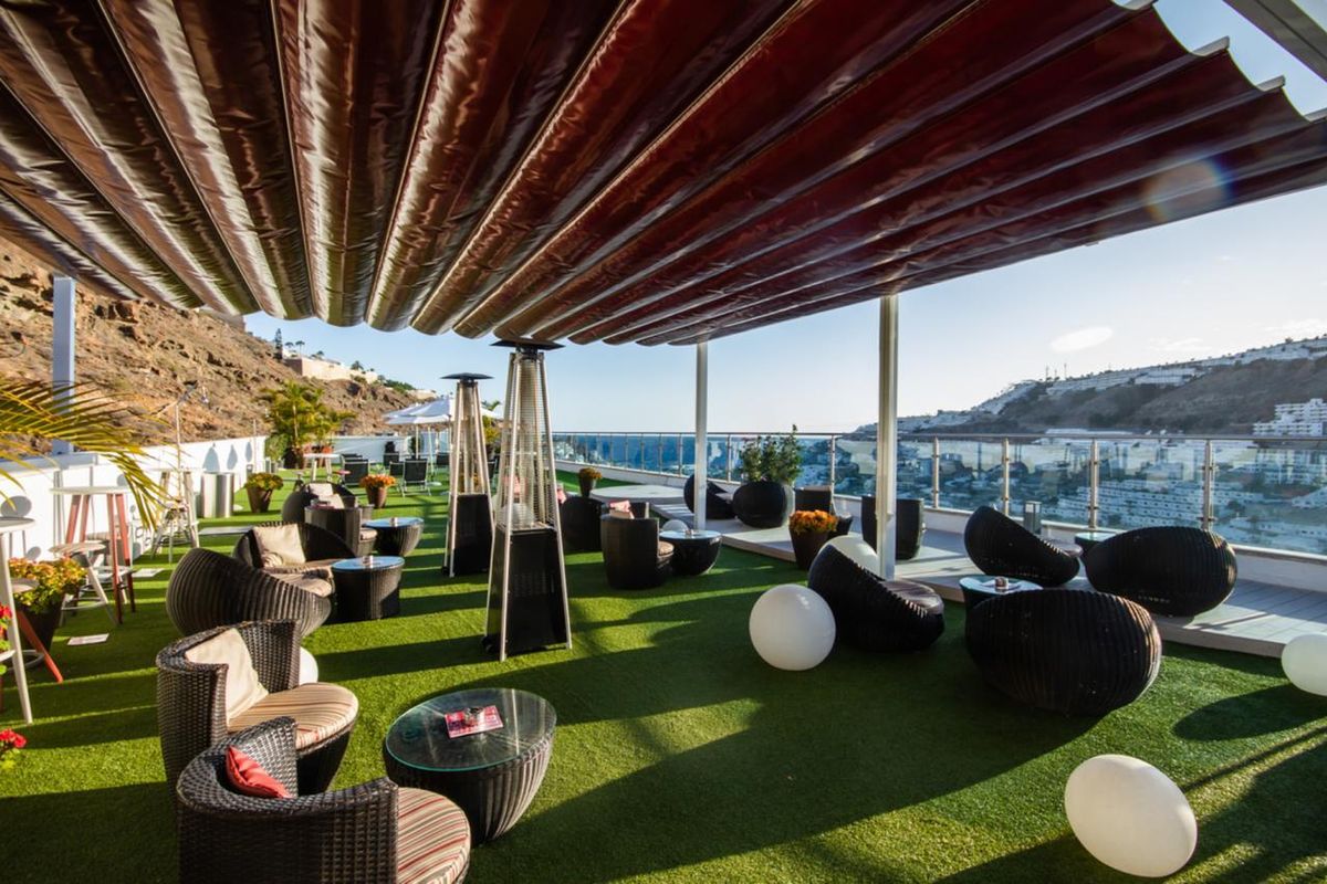 teren hotelu, balkon / taras