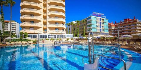 obiekt, teren hotelu, basen