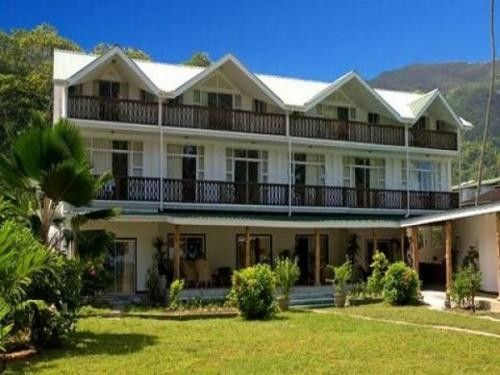 Divers Lodge Guest House 2*