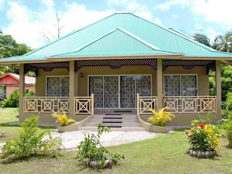 Hostellerie Guest House