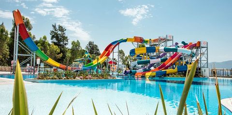 basen, aquapark, zjeżdżalnia, brodzik