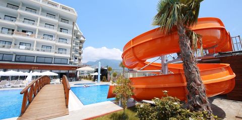 obiekt, budynek główny, basen, aquapark, zjeżdżalnia