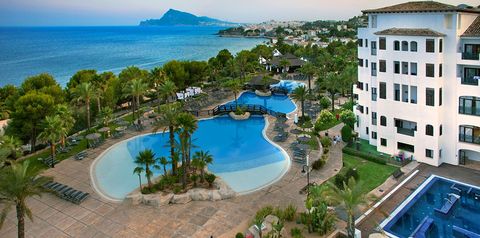 budynek główny, teren hotelu