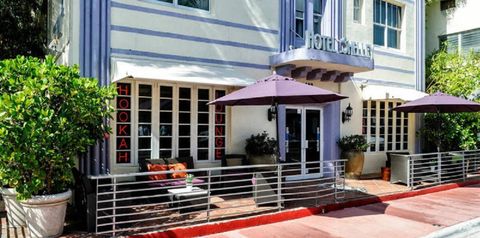 obiekt, budynek główny, teren hotelu