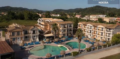 basen, teren hotelu, obiekt