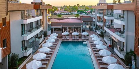 obiekt, teren hotelu, basen