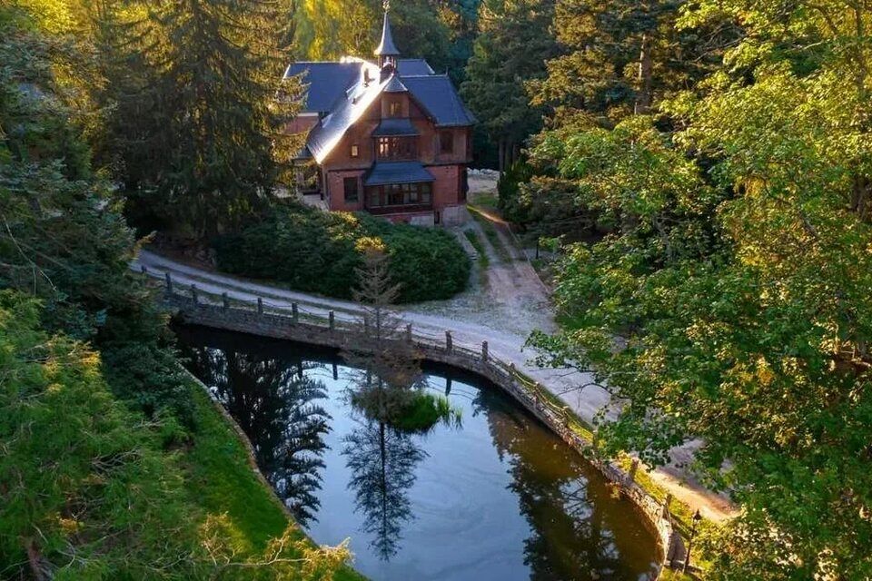 teren hotelu, obiekt