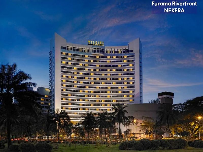 Furama Riverfront