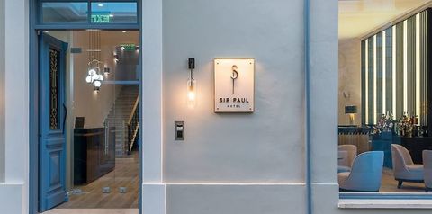 obiekt, budynek główny