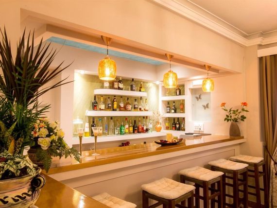 drink bar