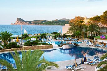 Sirenis Seaview Country Club