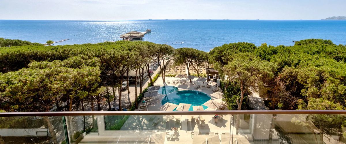 balkon / taras, plaża, teren hotelu