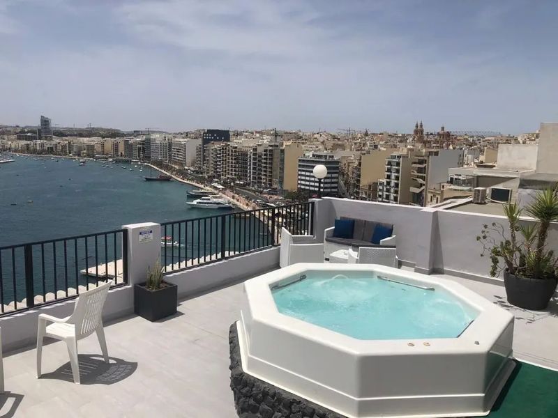 Sliema Marina