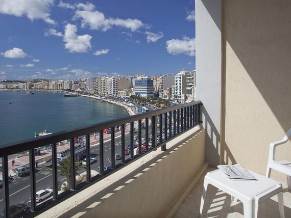 teren hotelu, balkon / taras