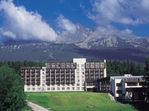 obiekt, teren hotelu
