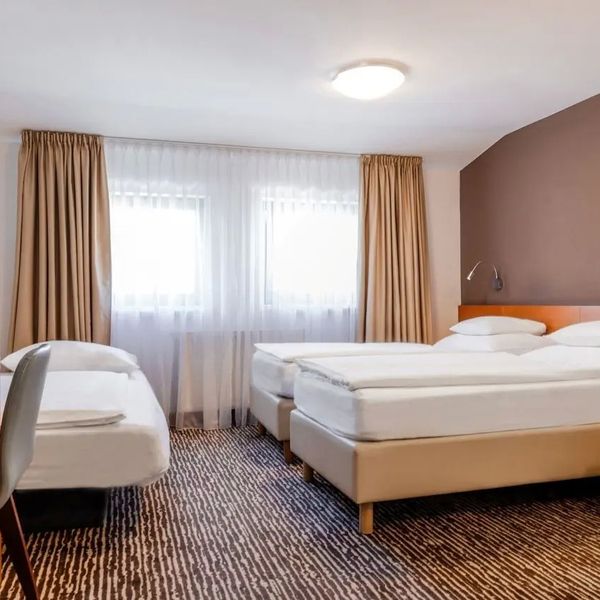 Kranjska Gora Hotel (ex. Lek) — Kranjska Gora, Słowenia