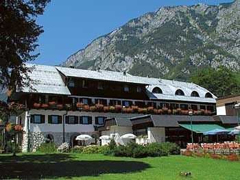 Zlatorog 3*