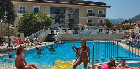 obiekt, teren hotelu, basen