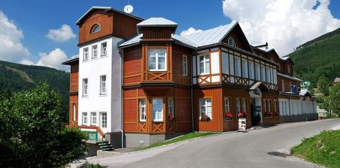 obiekt, budynek główny, teren hotelu