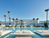 So White Club Resort