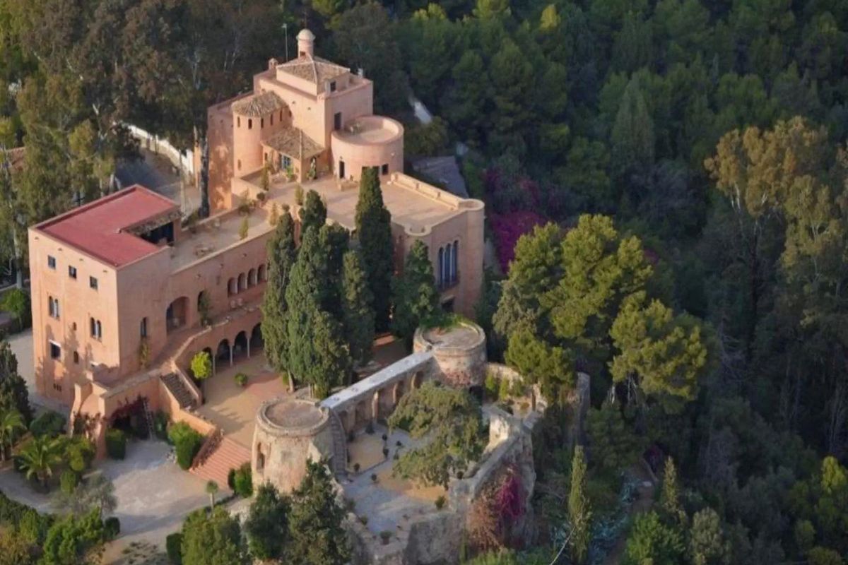 teren hotelu, obiekt