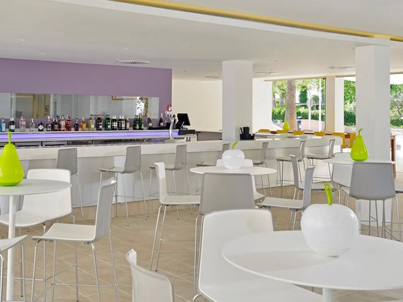 drink bar