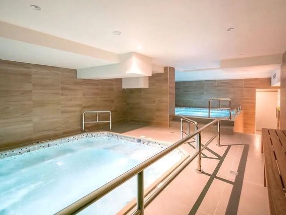 Movenpick Bahrain 5*