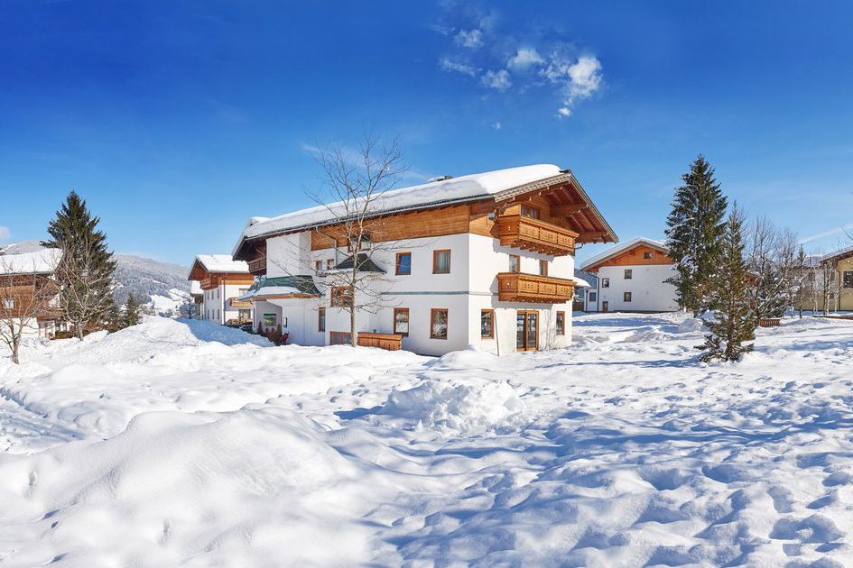 góry, teren hotelu, obiekt