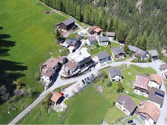 teren hotelu, obiekt